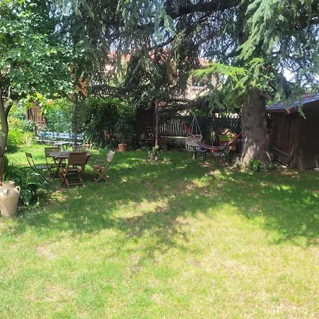 Apartment Peaceful Haven With Garden And Pool Lyon